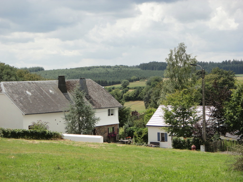 - image: 28