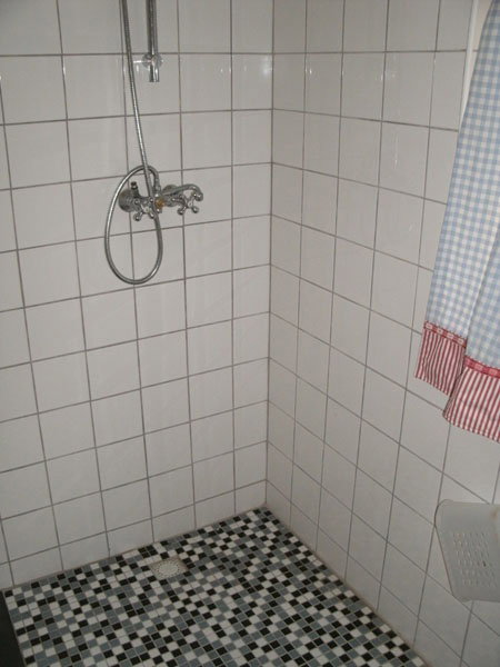 - image: 7