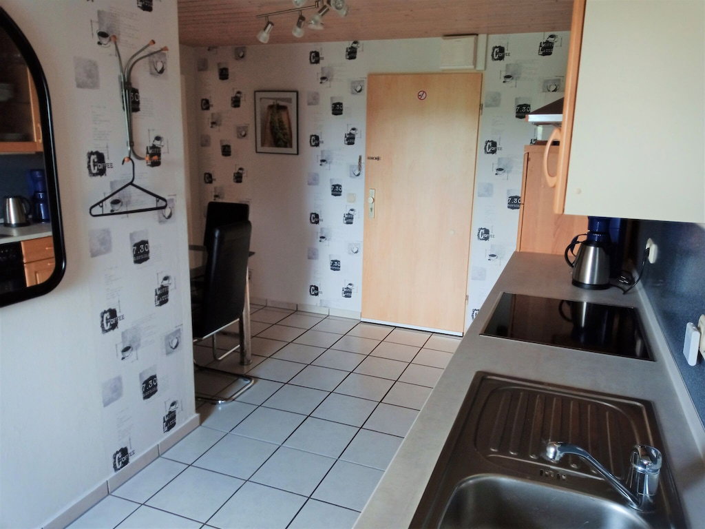 - image: 12