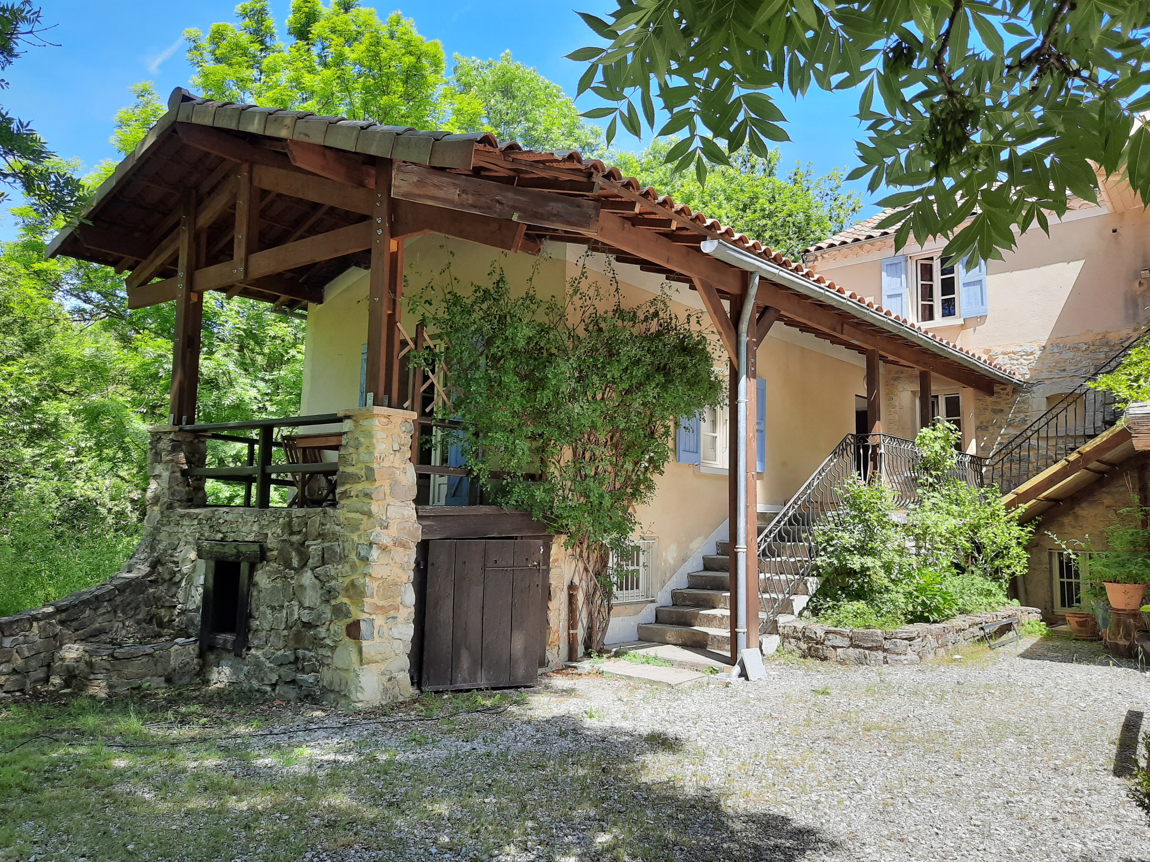 Casa nella natura a Montjay