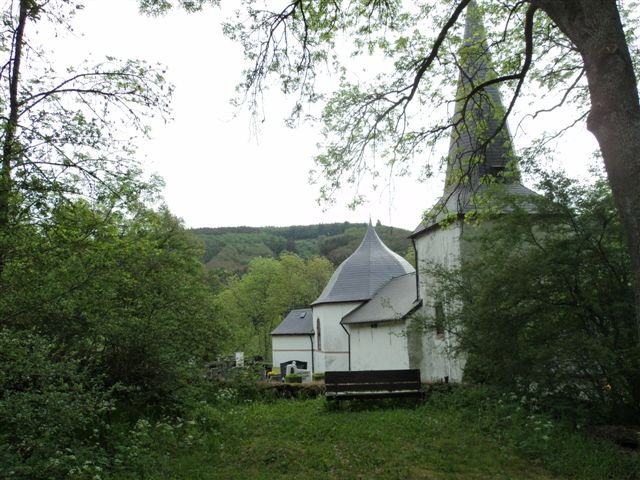 Naturhäuschen in Ouren, Burg Reuland