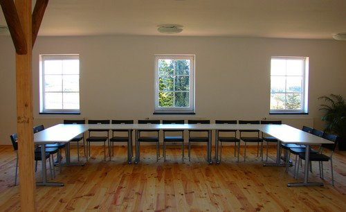 - image: 12