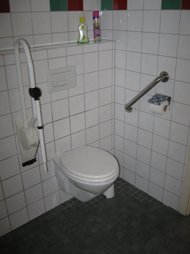 - image: 11