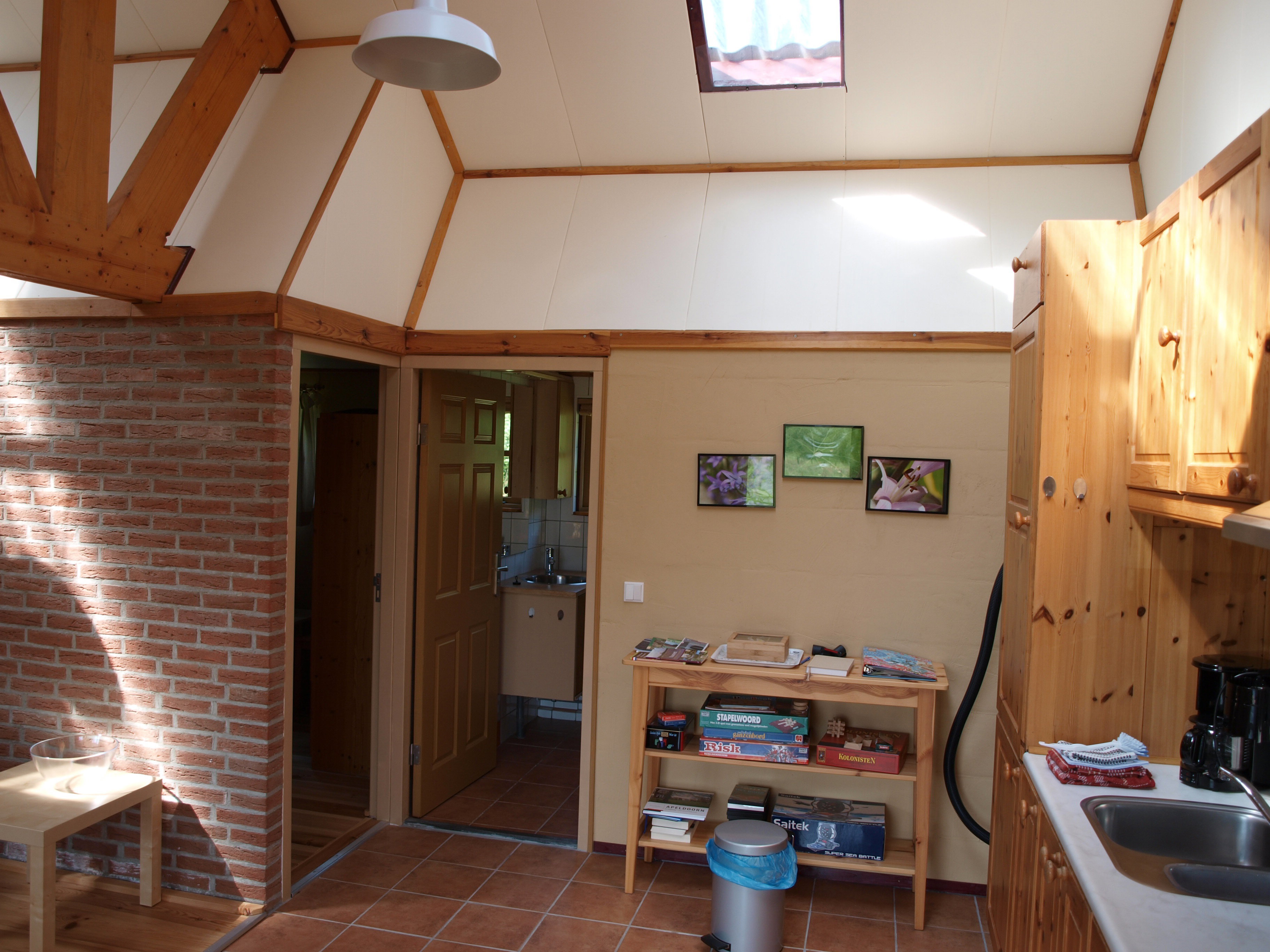 - image: 11