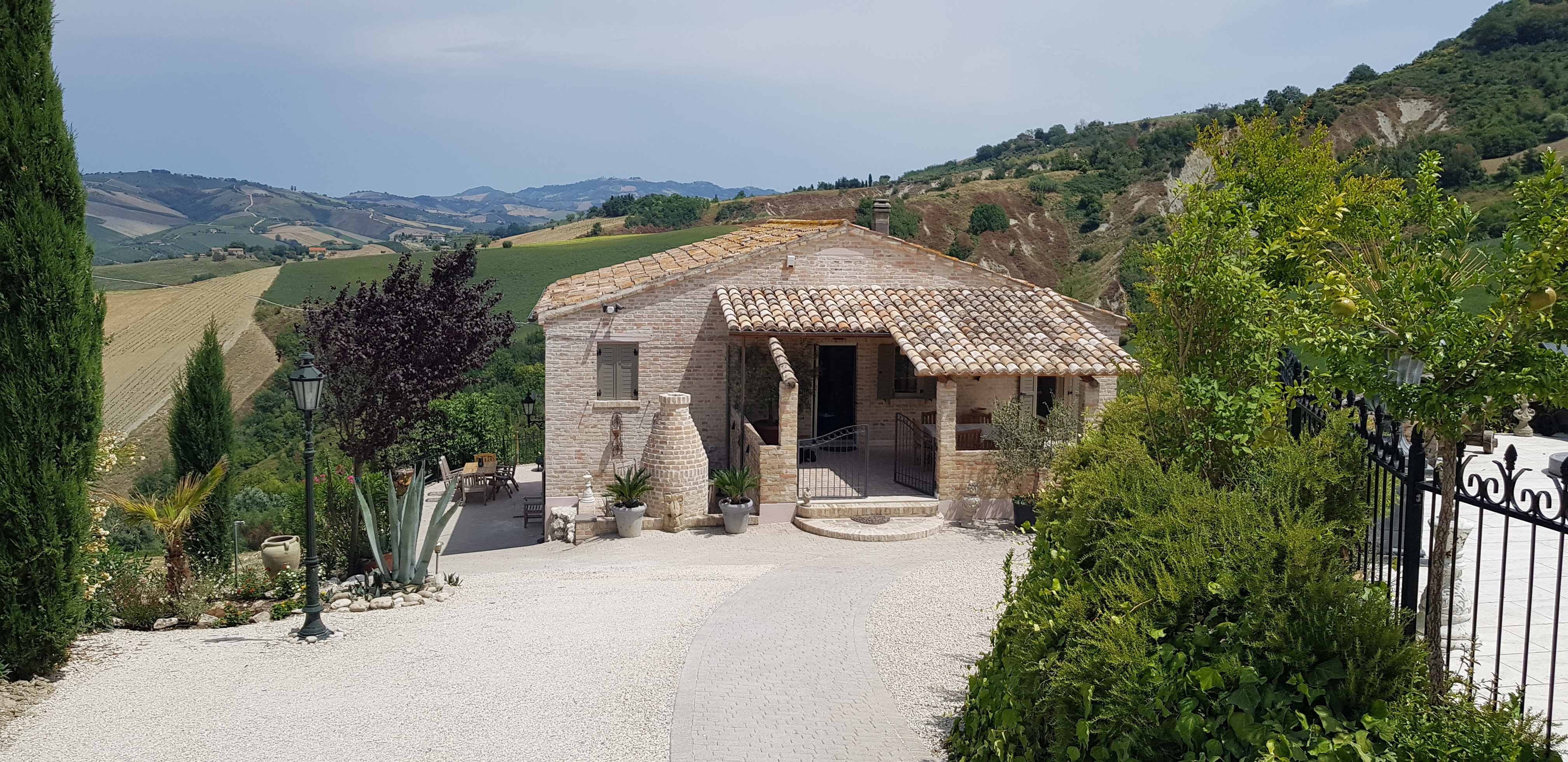 Casa nella natura a OFFIDA