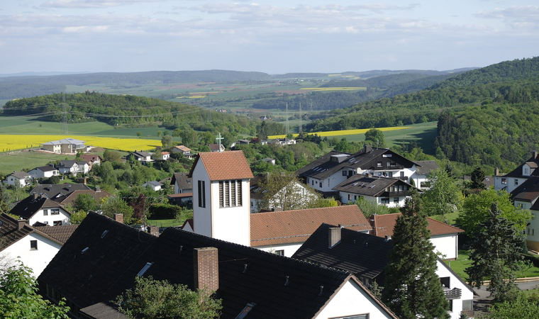 - image: 28