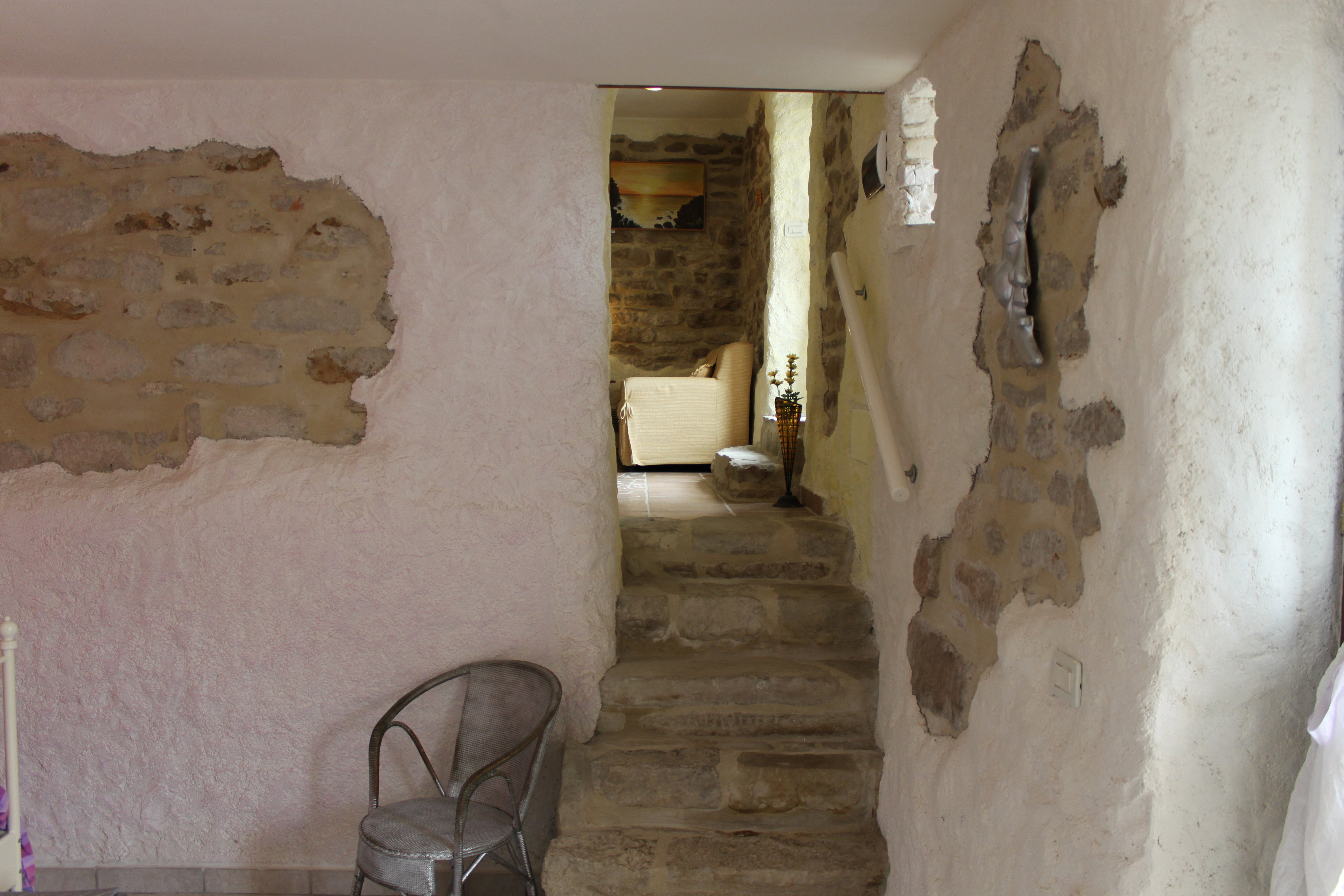 - image: 13