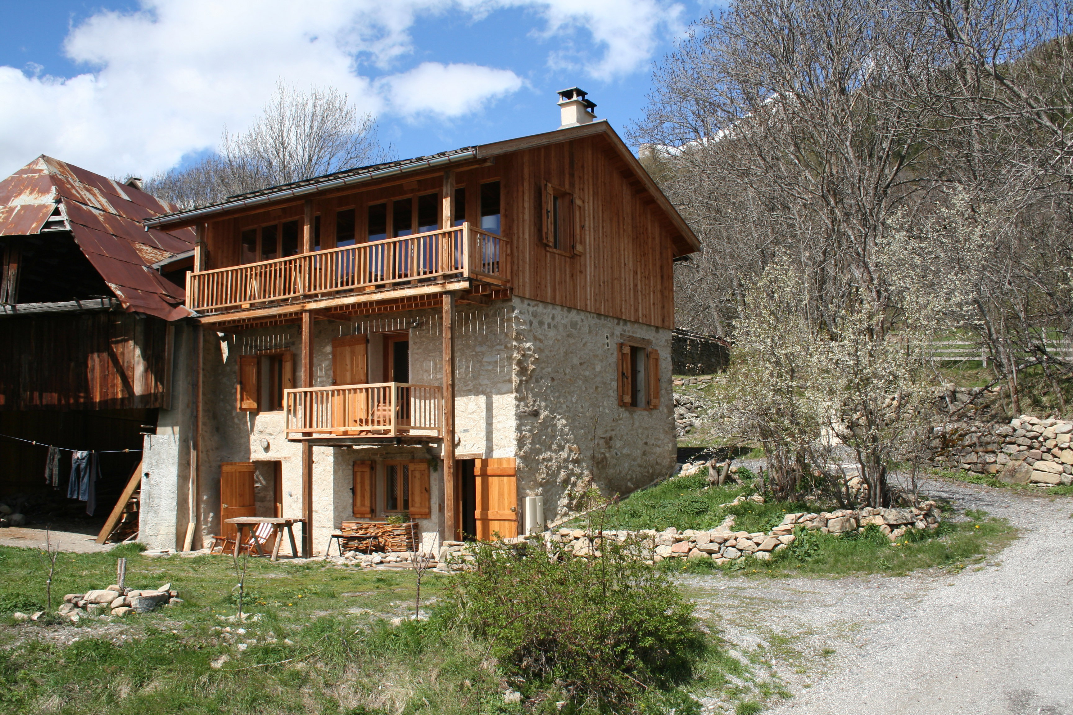 Maison nature à HAUT-CLIGNON