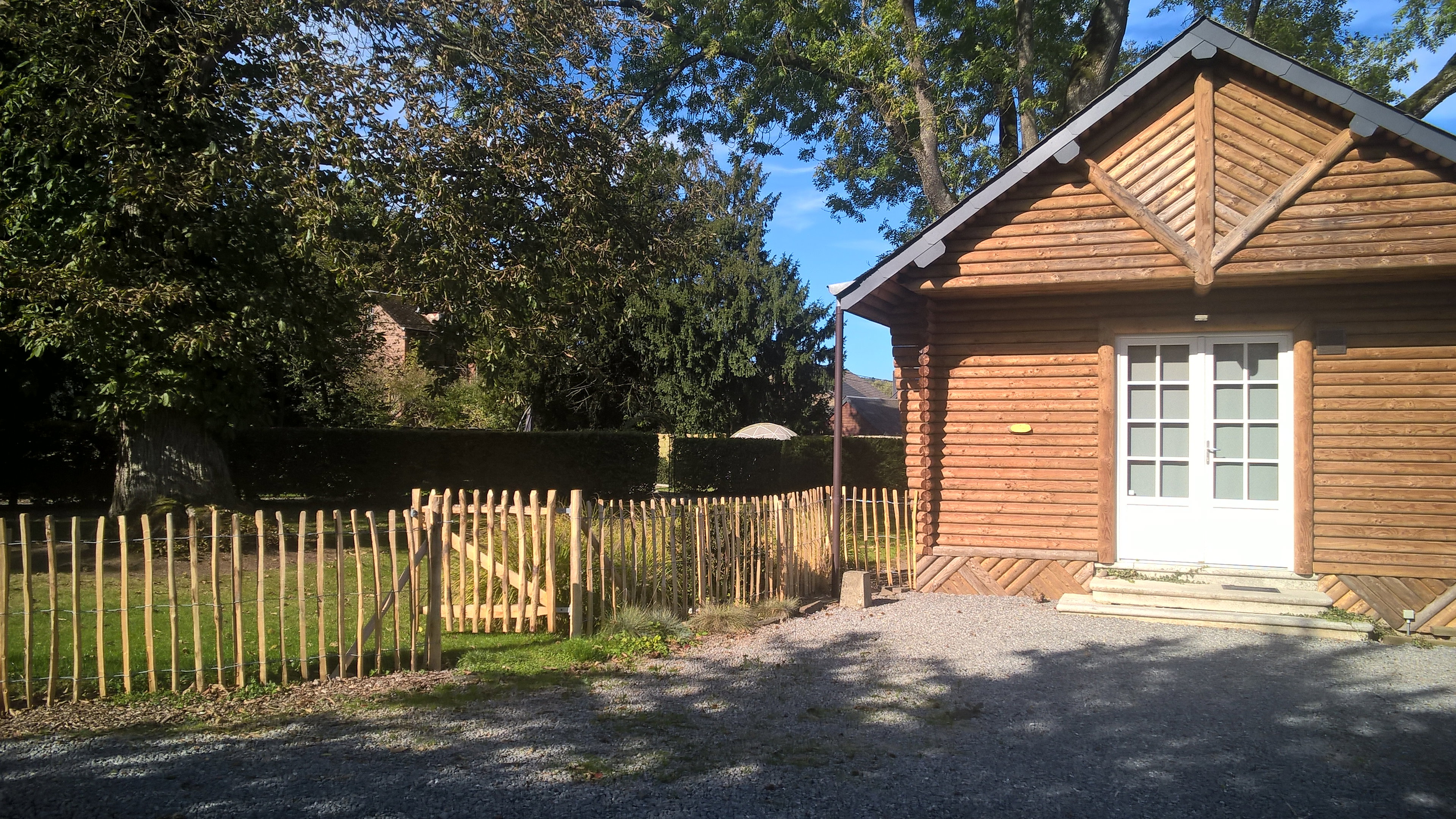 Naturhäuschen in Rendeux