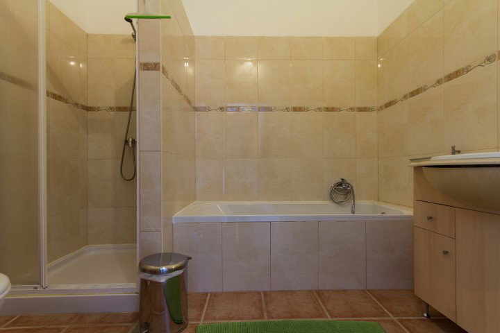 - image: 13