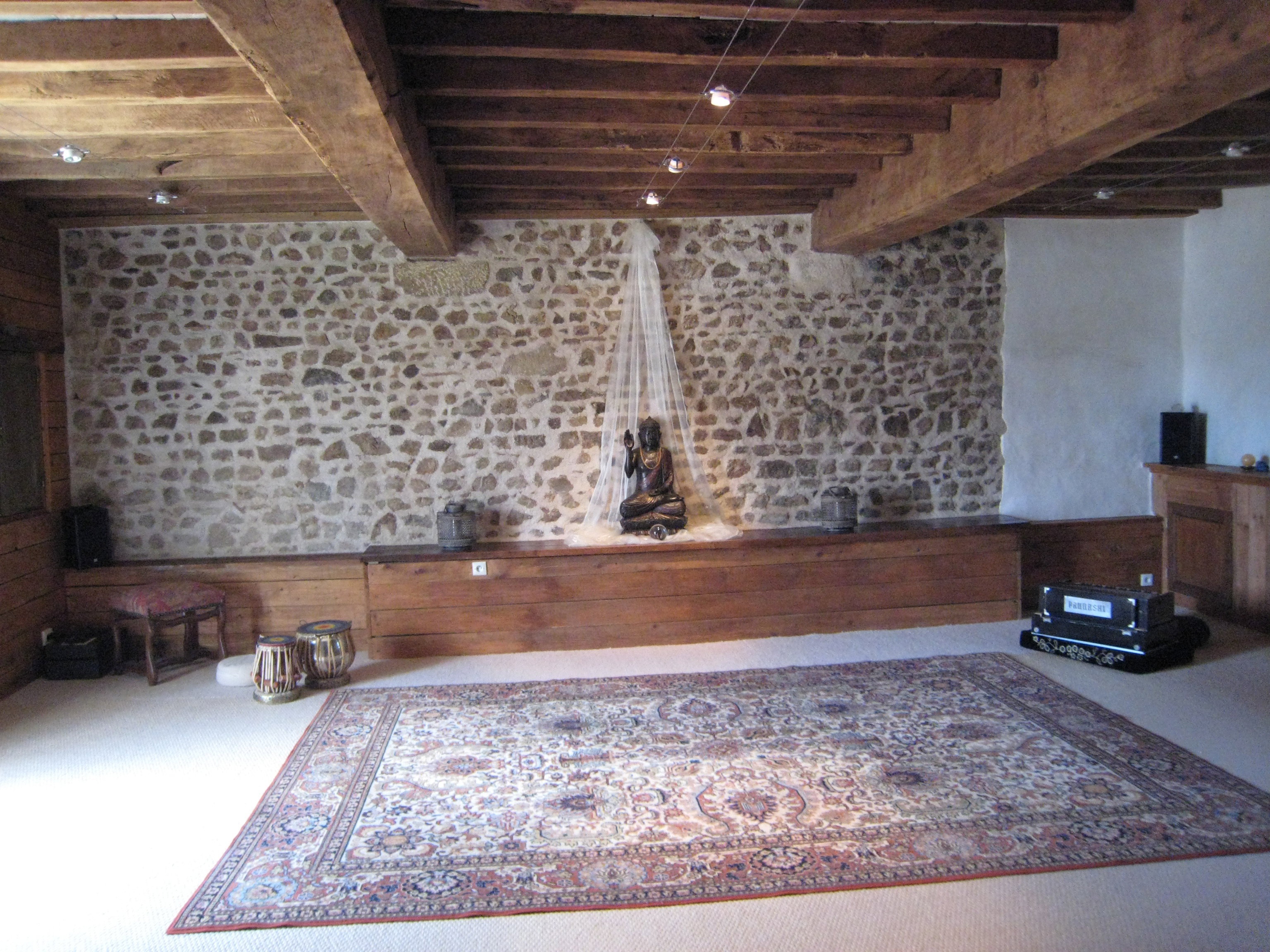 - image: 12
