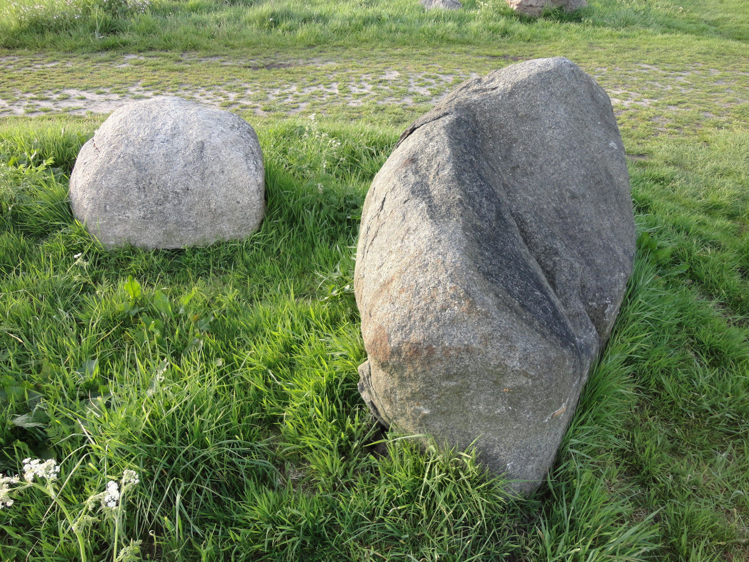 - image: 27