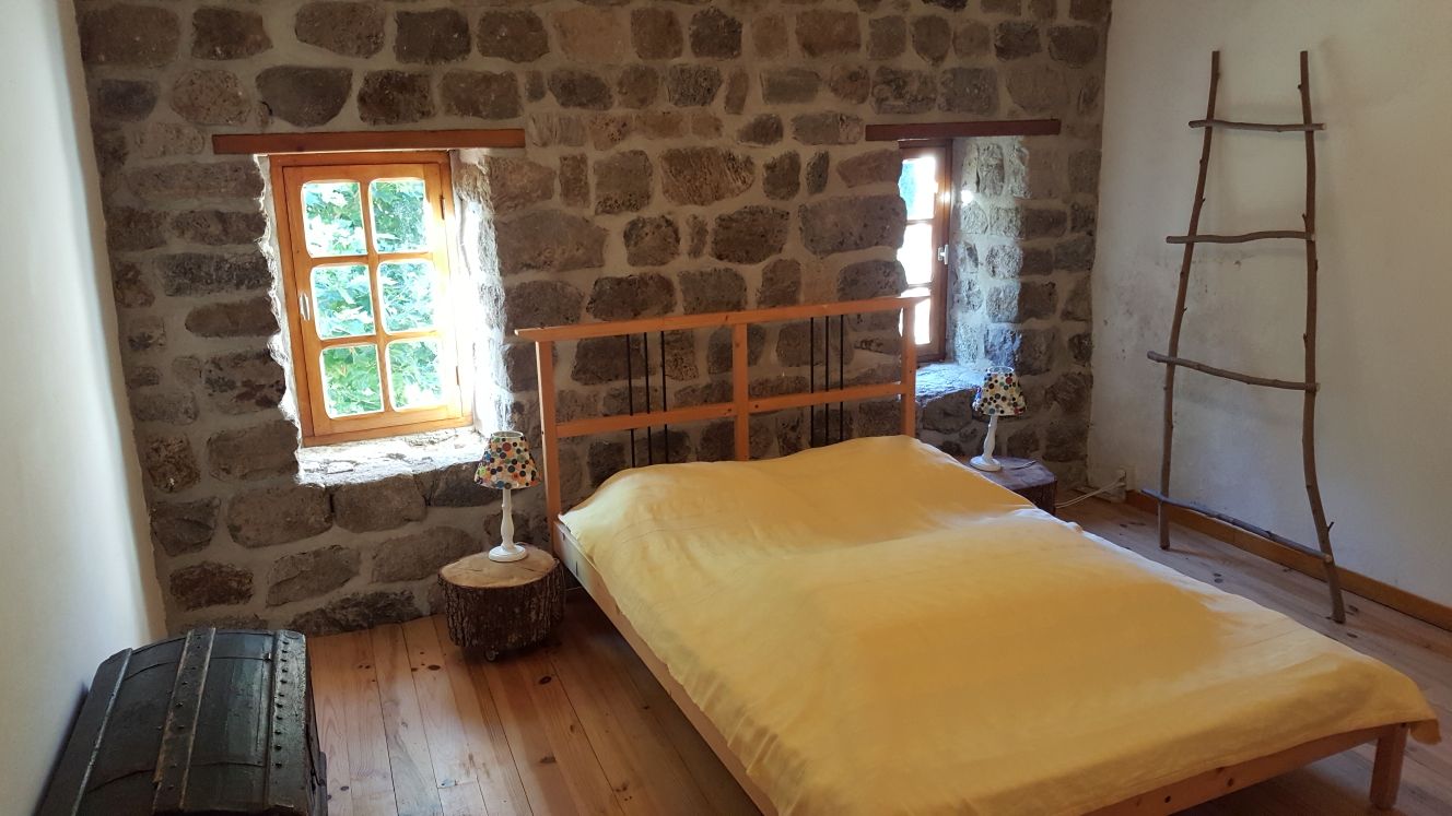 Naturhäuschen in Le Roux Bas