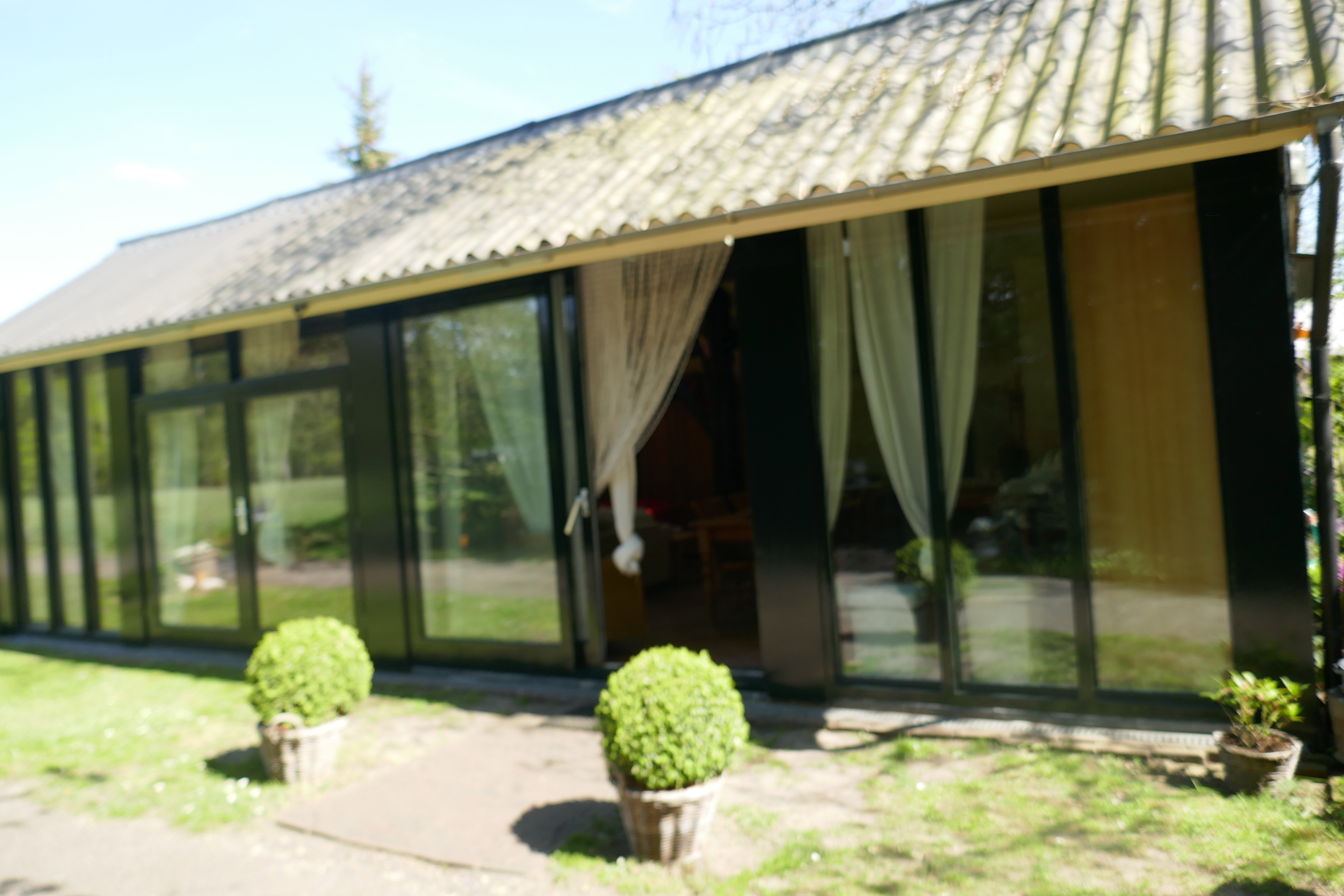 - image: 27