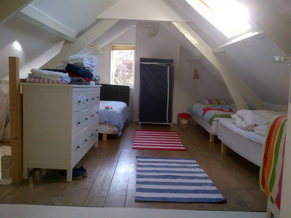 - image: 24