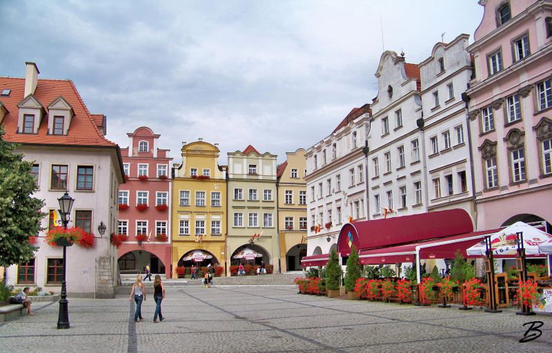 - image: 15