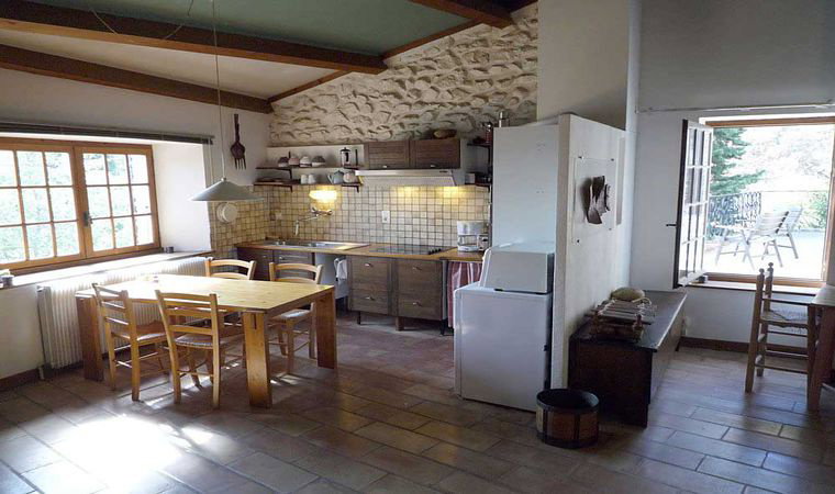Casa nella natura a Rochemaure