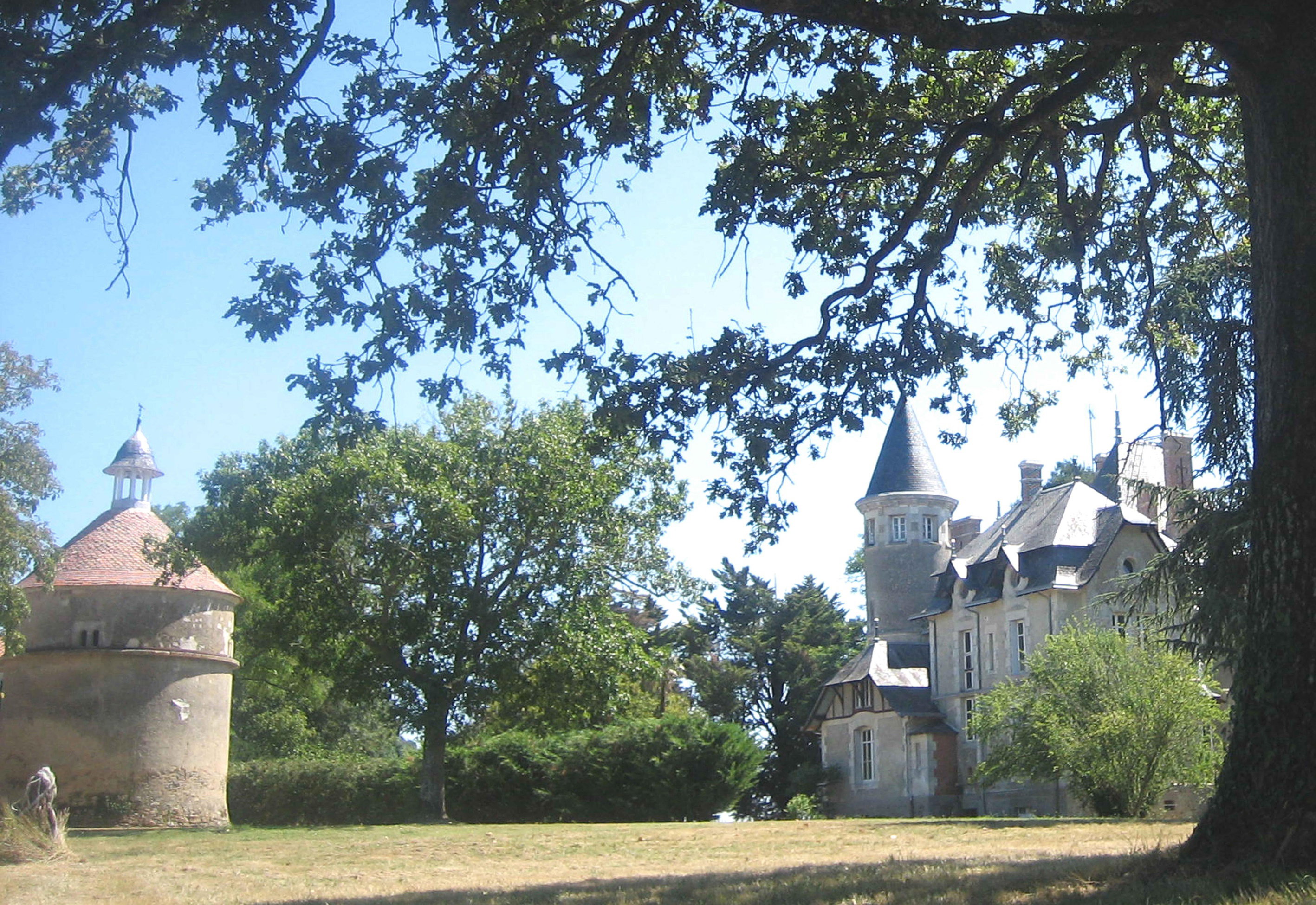 - image: 18