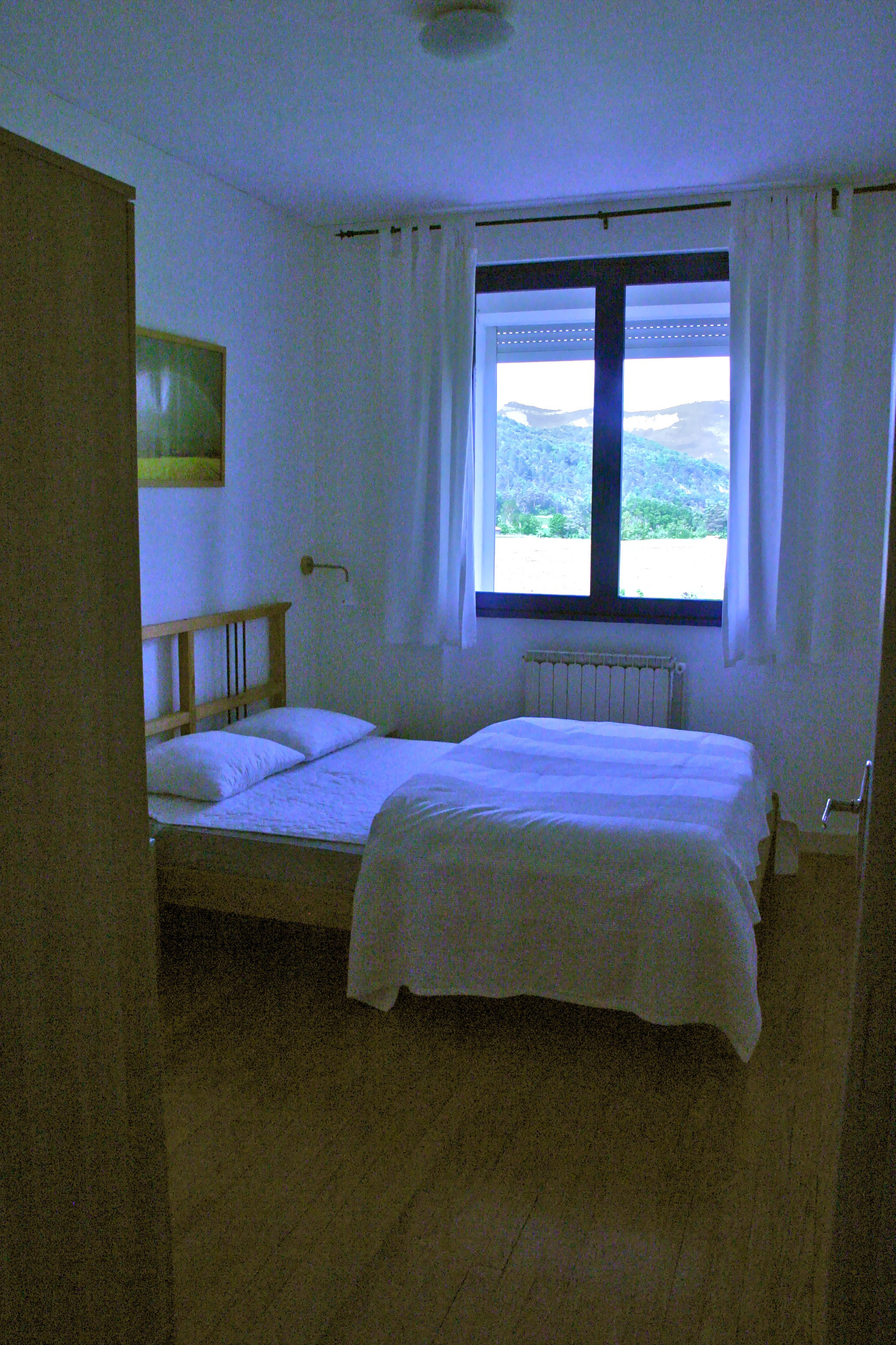 - image: 11