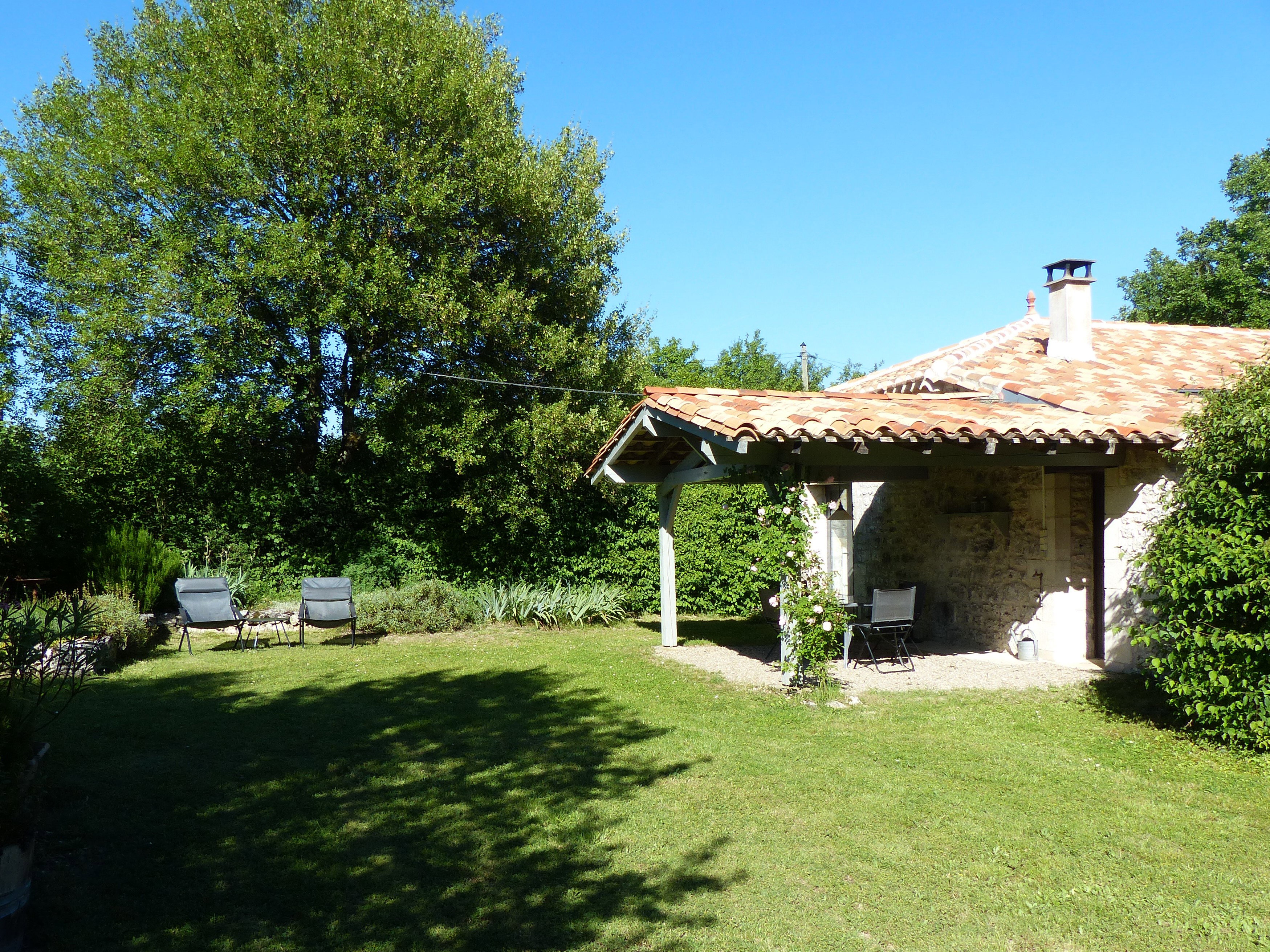 Casa nella natura a Montcuq en Quercy Blanc