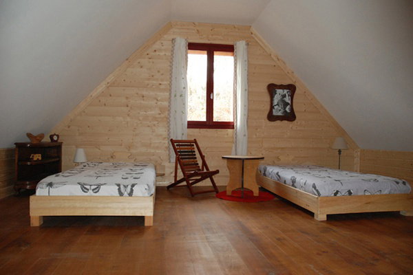 - image: 11