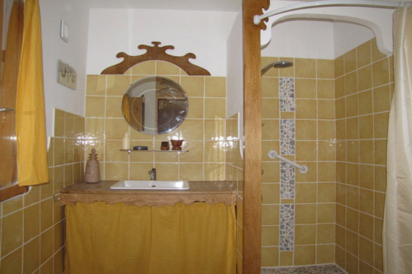 - image: 12