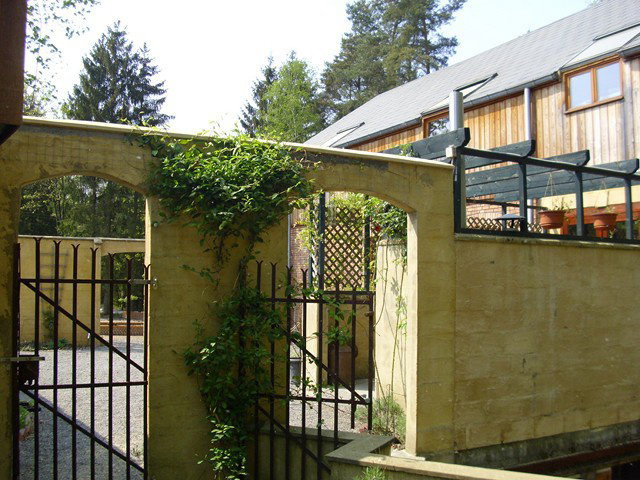 - image: 13