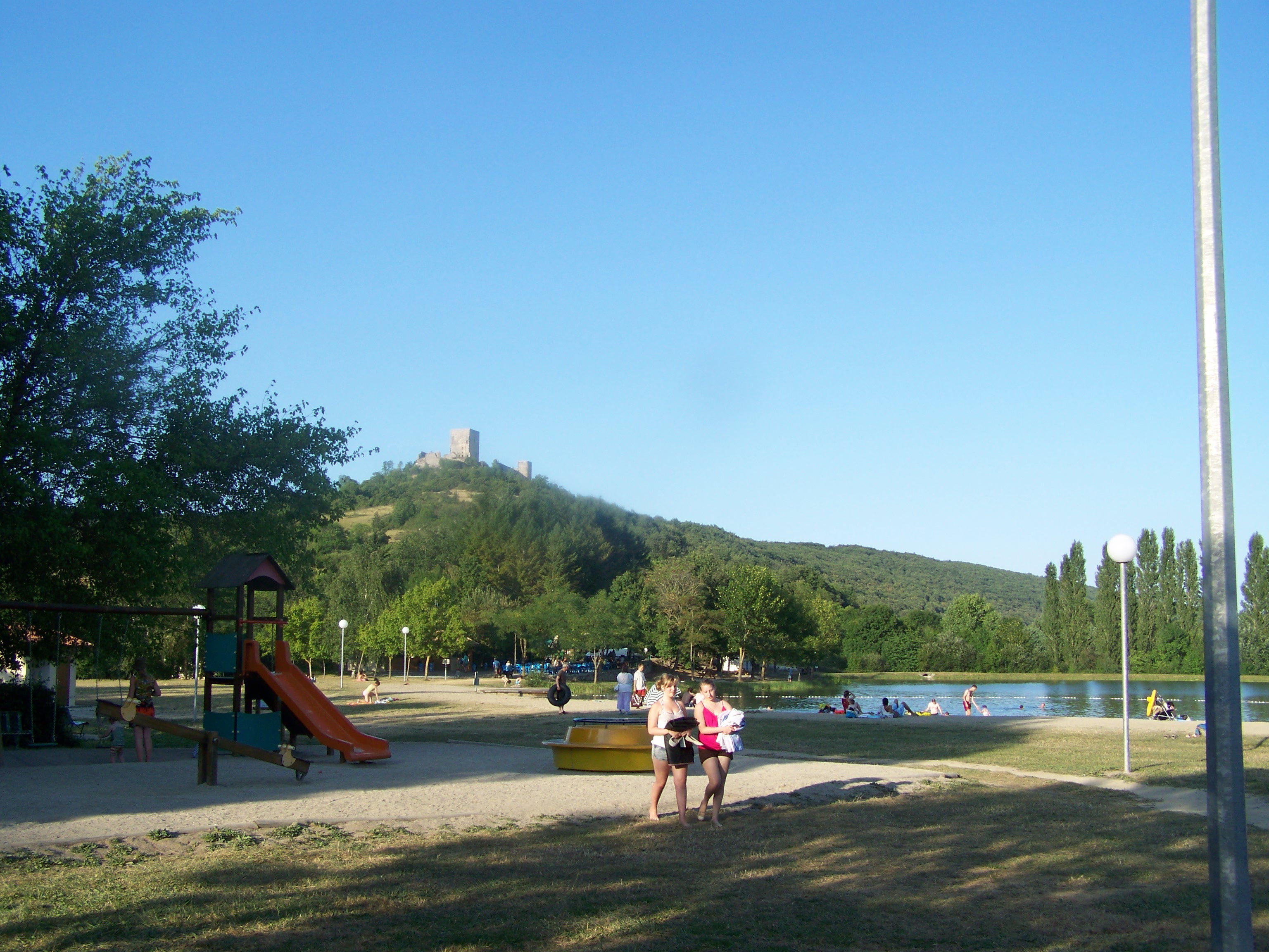 - image: 25