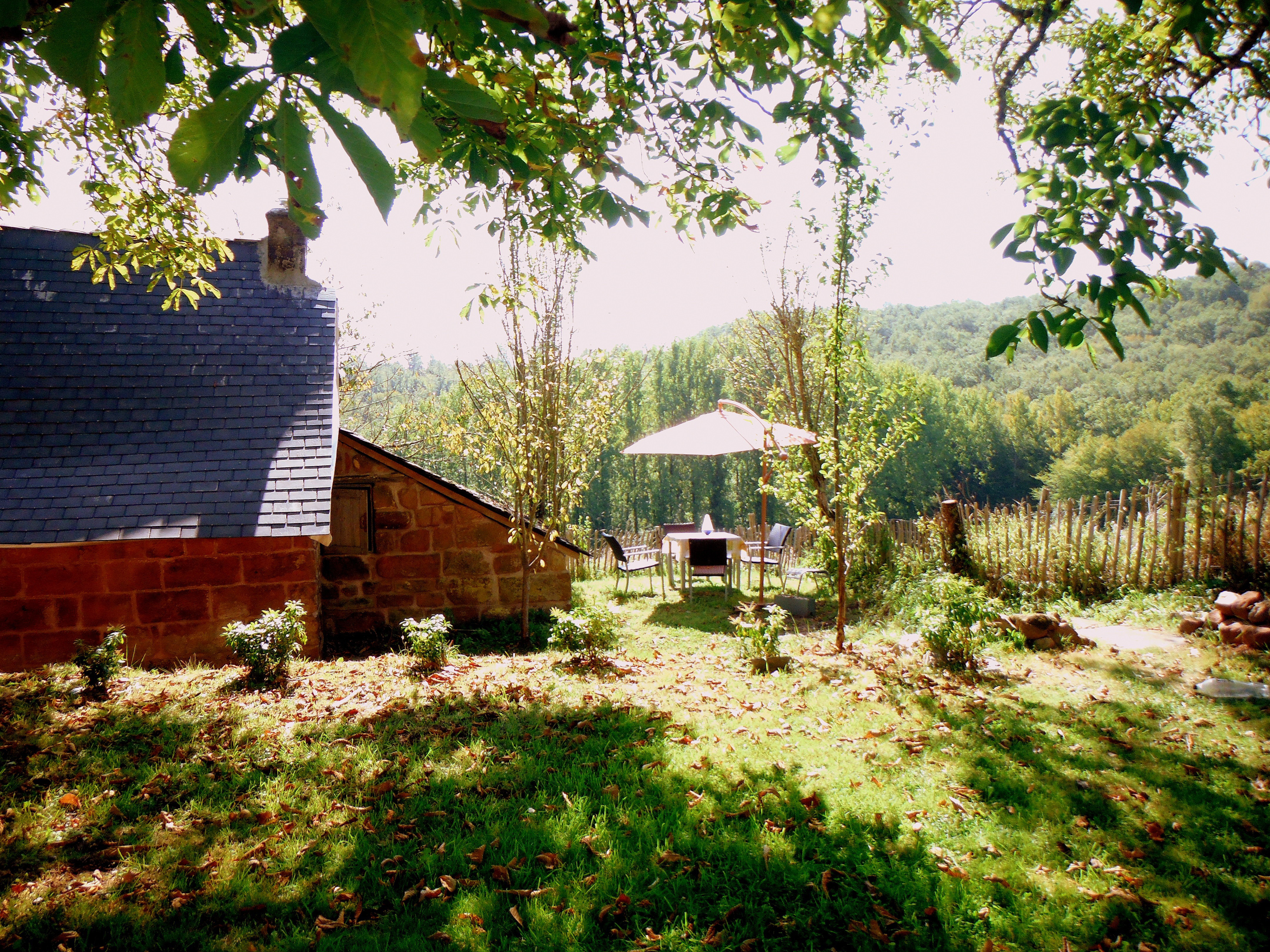 Casa nella natura a Louignac