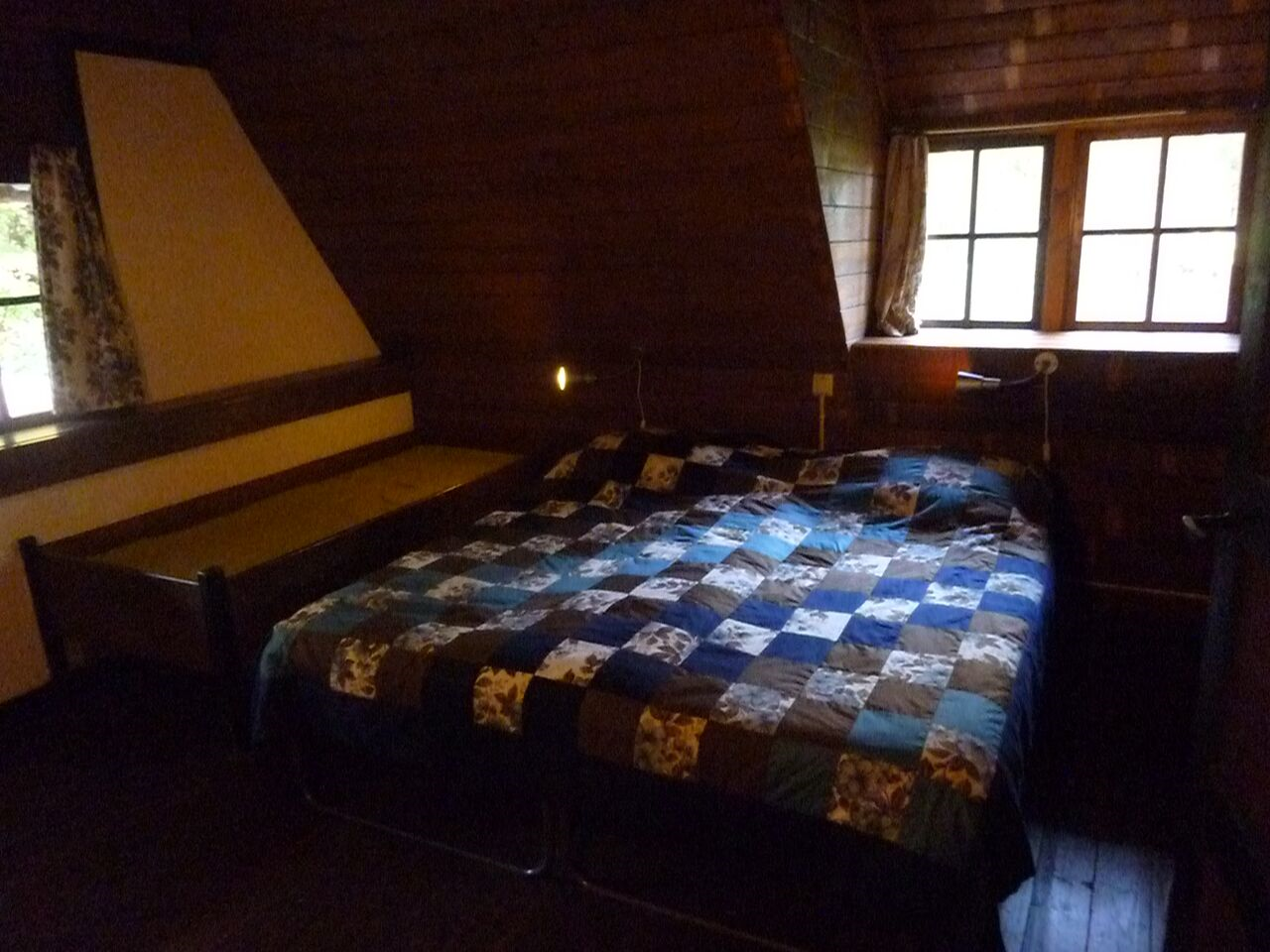 - image: 11