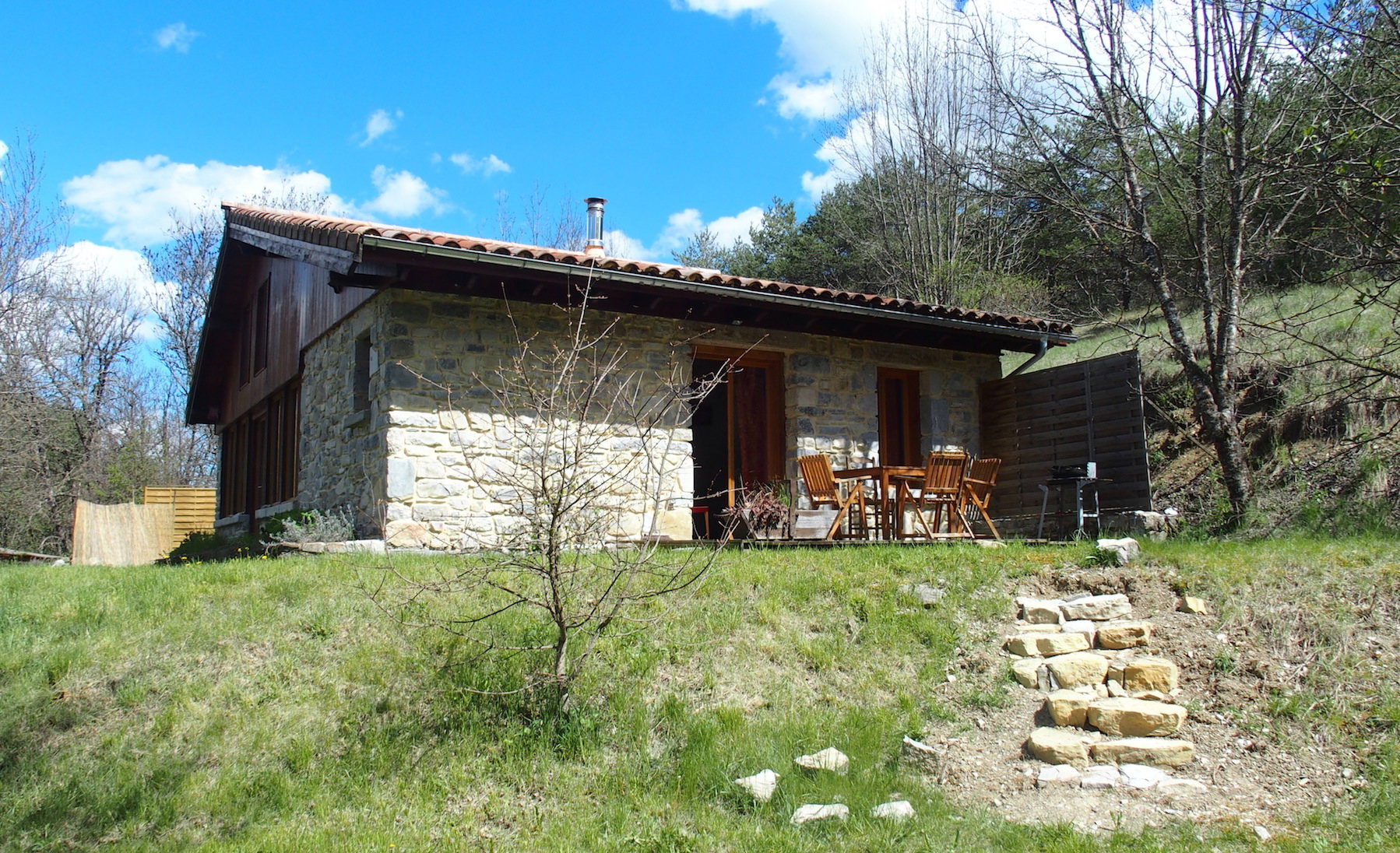 Nature house in montjay