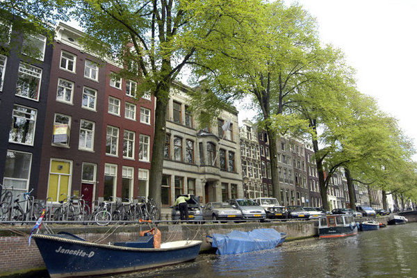 - image: 27