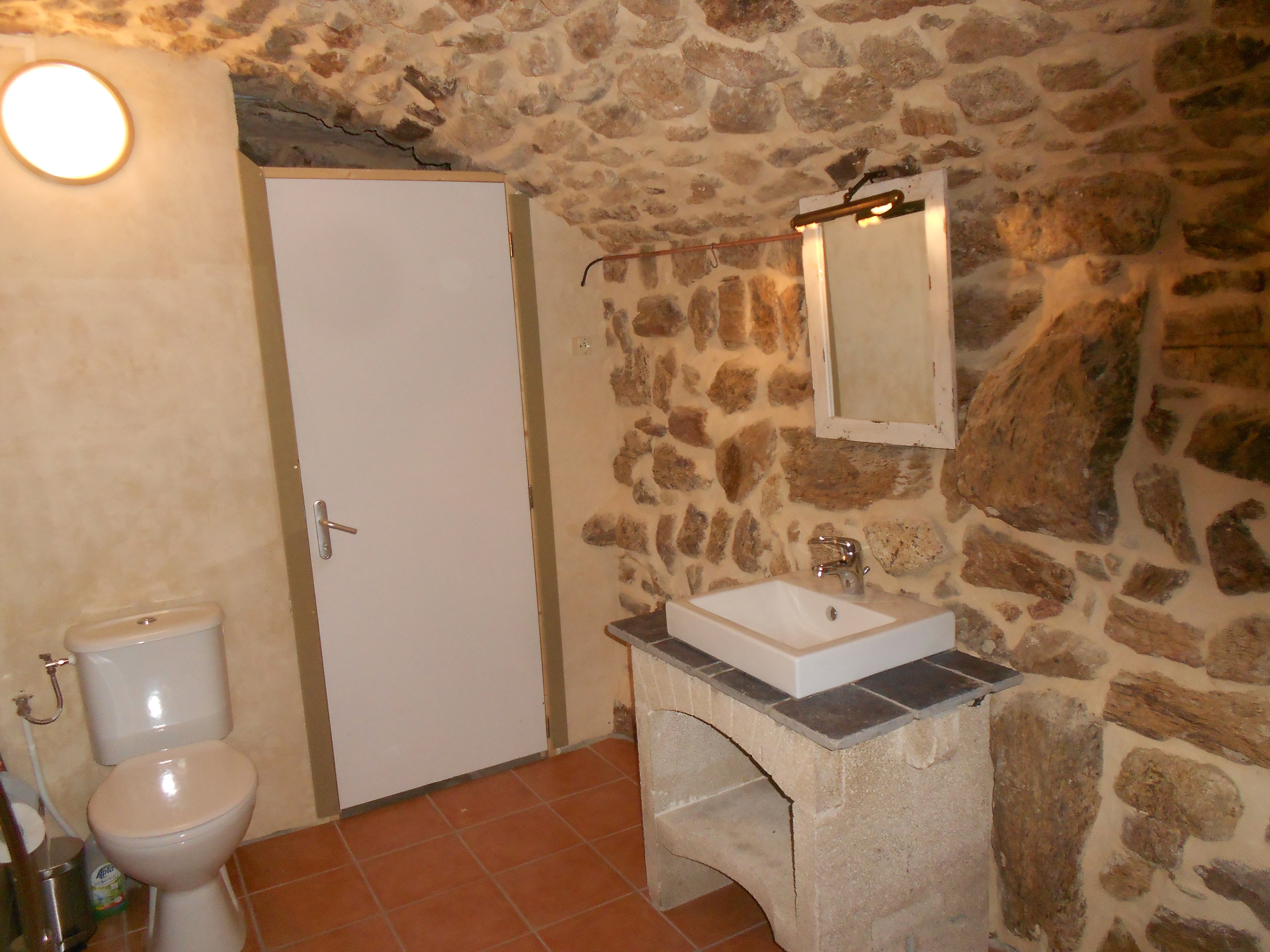 - image: 12