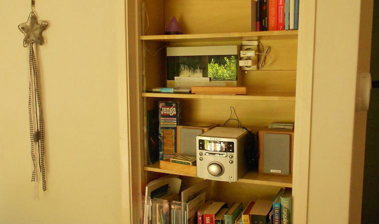 - image: 11