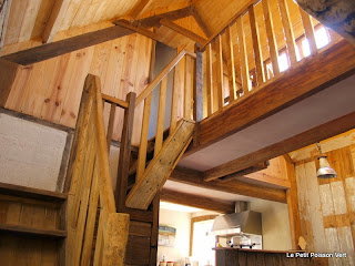 - image: 12