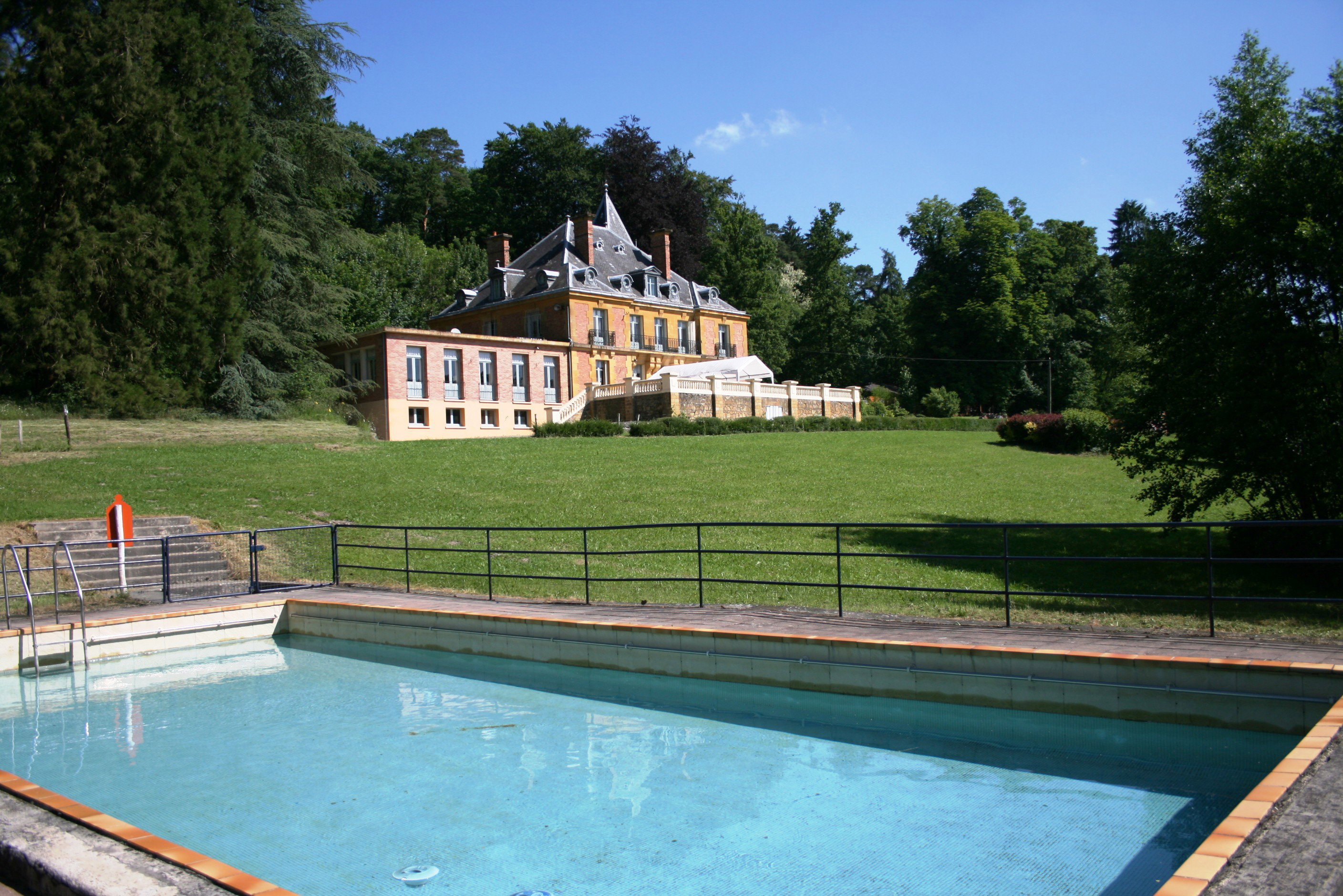 Casa nella natura a Chevières- Grandpré