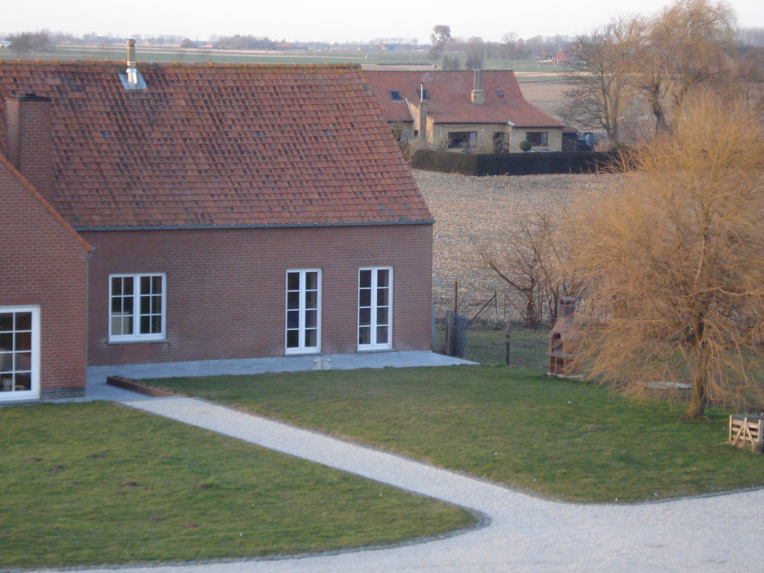 - image: 14