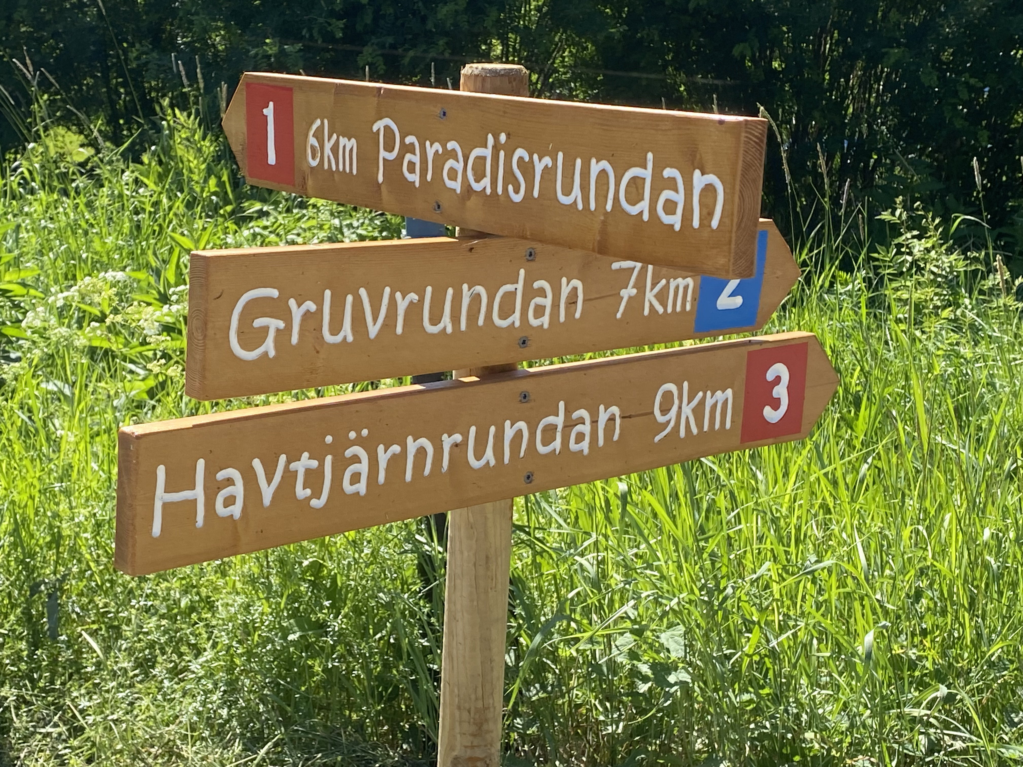 - image: 22