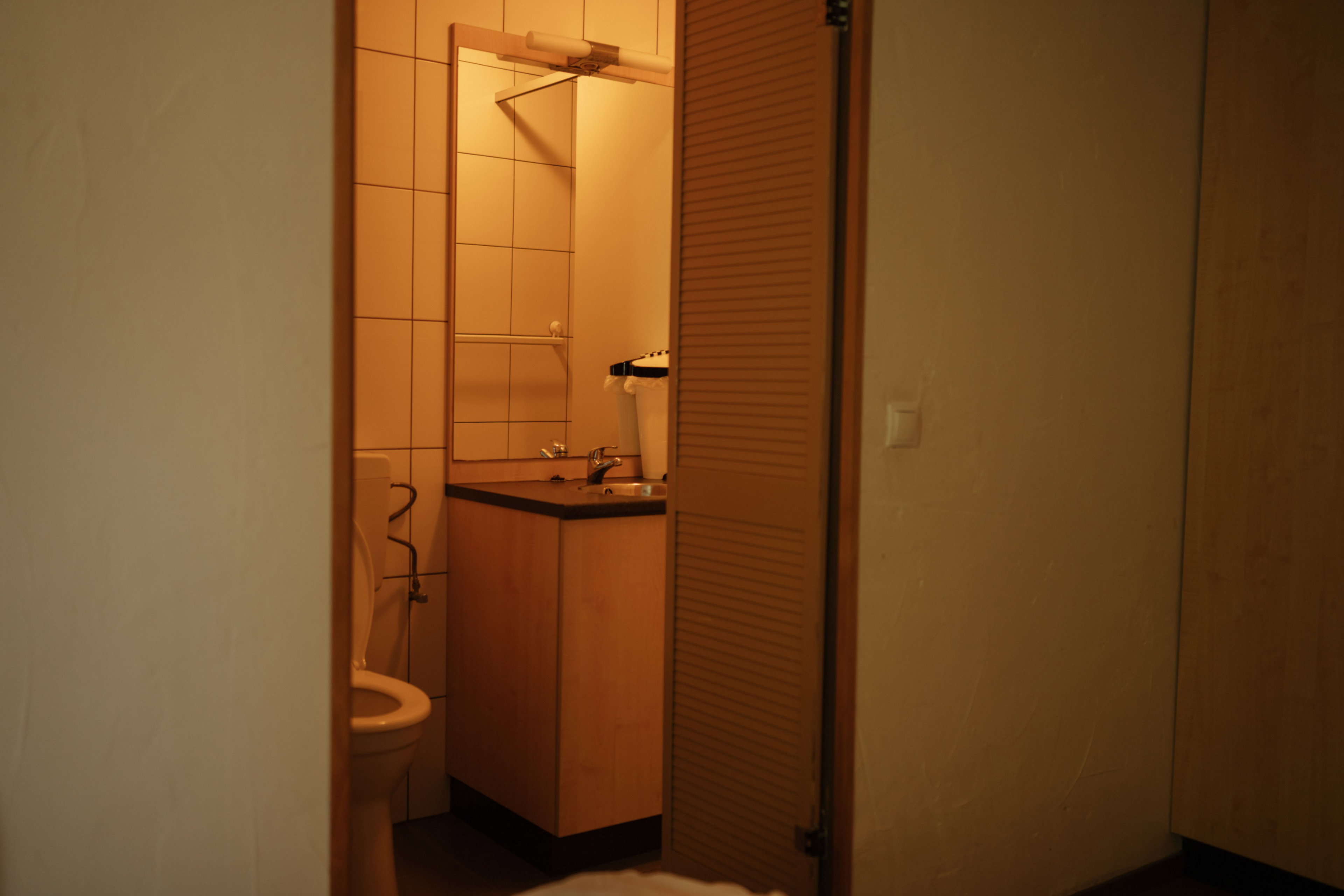 - image: 14