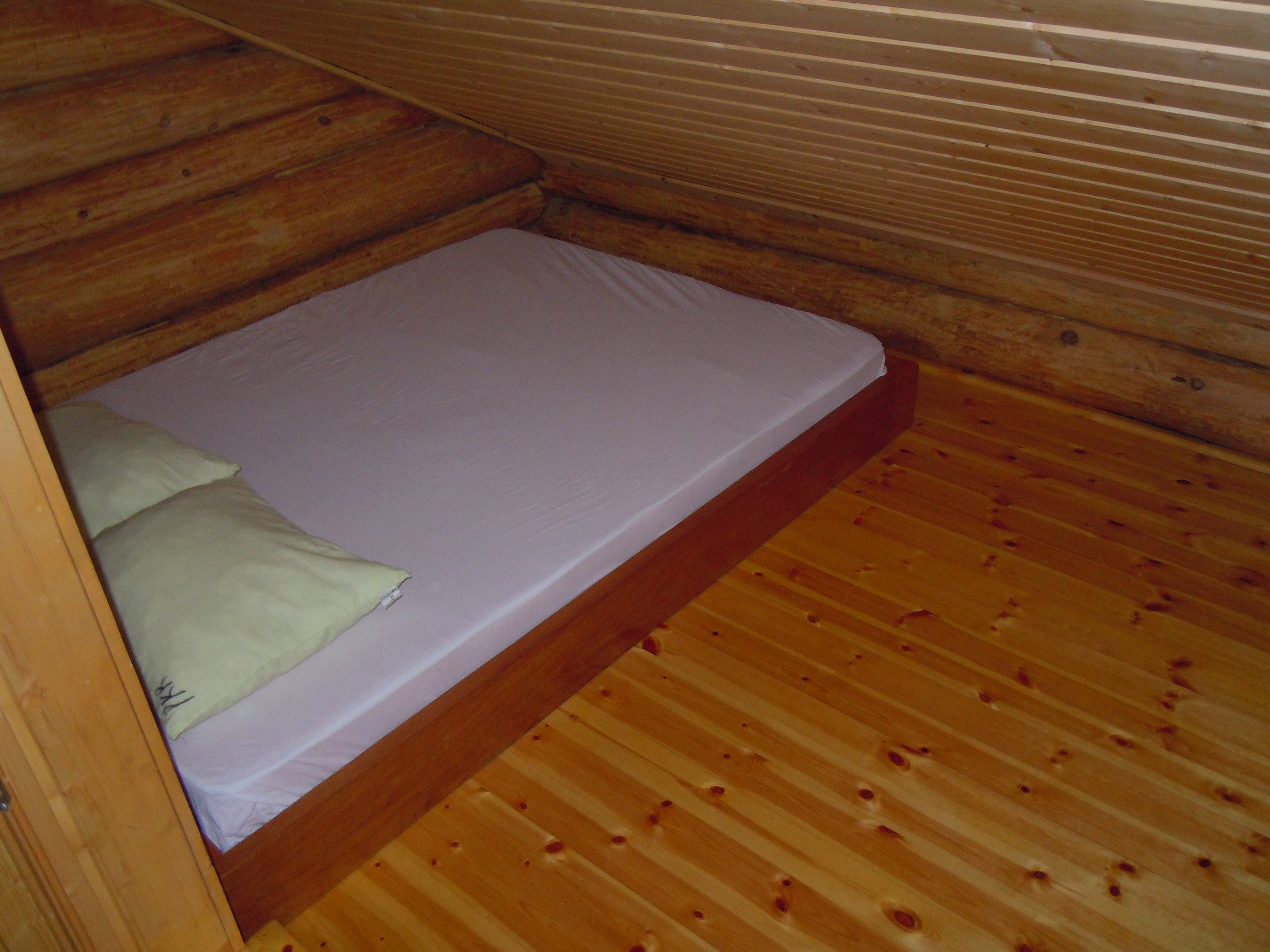 - image: 15