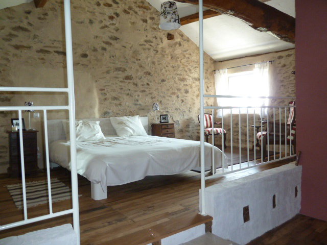 - image: 19