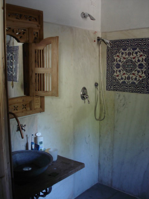 - image: 14
