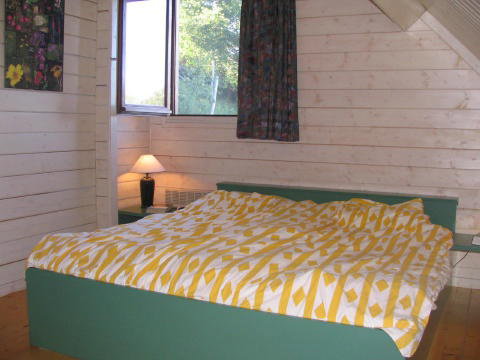 - image: 11