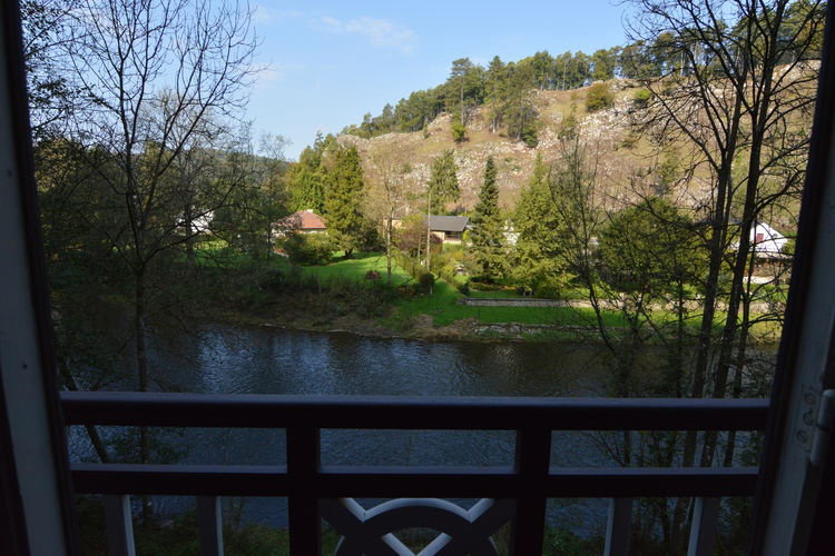- image: 22
