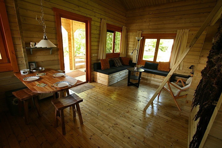 Naturhäuschen in Zoutkamp