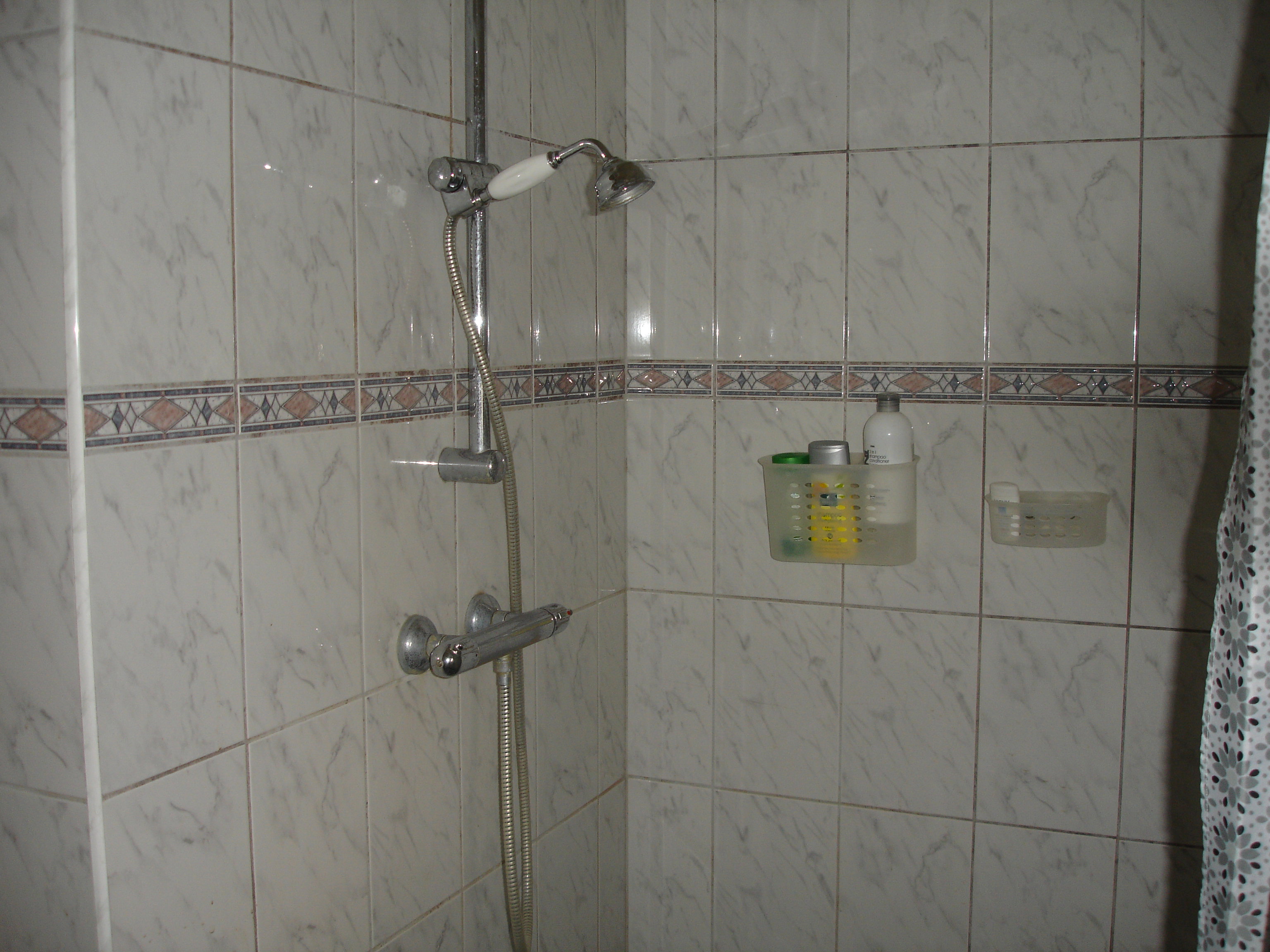 - image: 15
