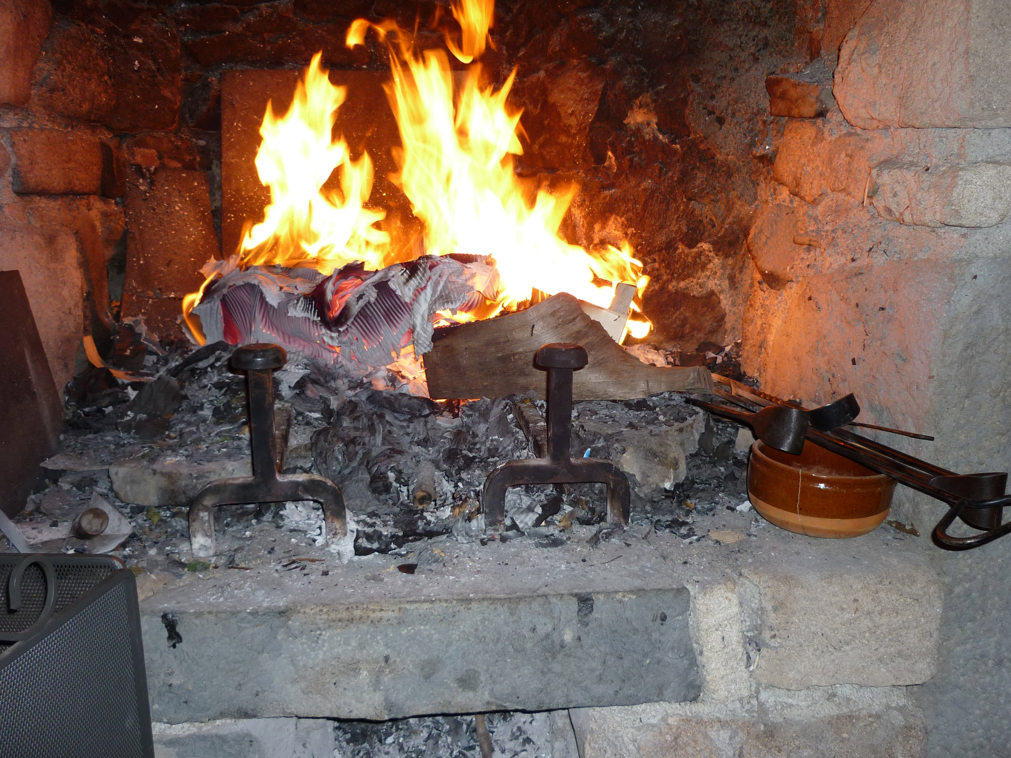 Naturhäuschen in Saint-Julien Chapteuil