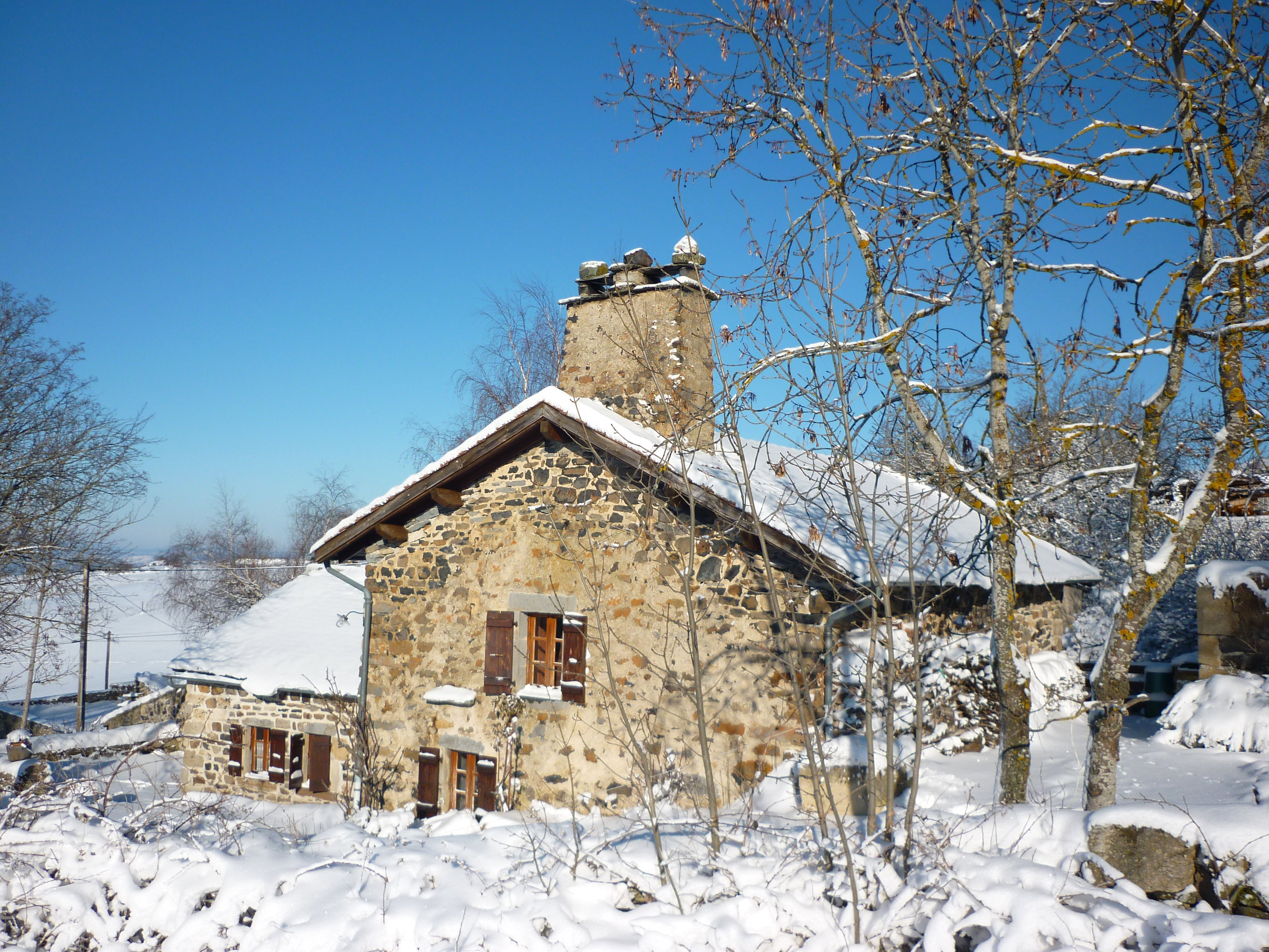 Naturhäuschen in Saint-Julien Chapteuil