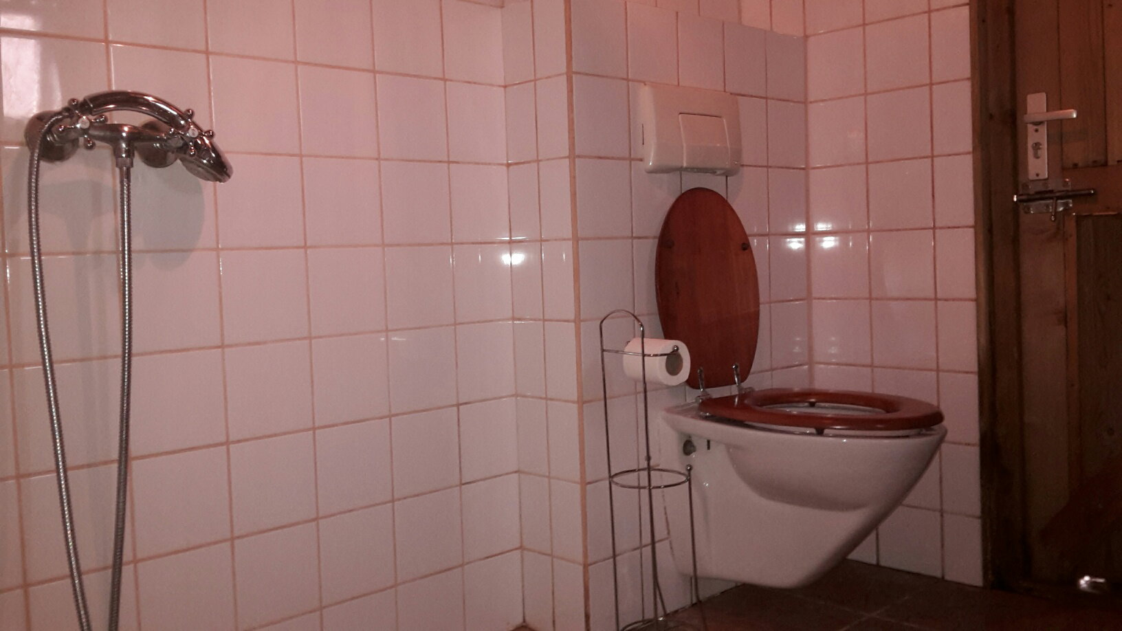 - image: 11