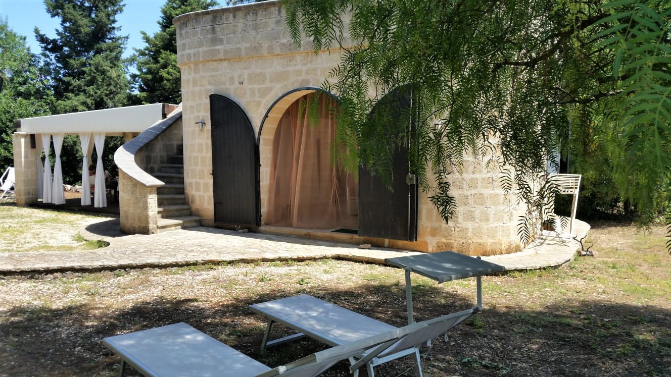 - image: 16